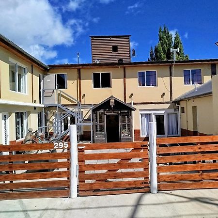 Hostel Elal El Calafate Luaran gambar